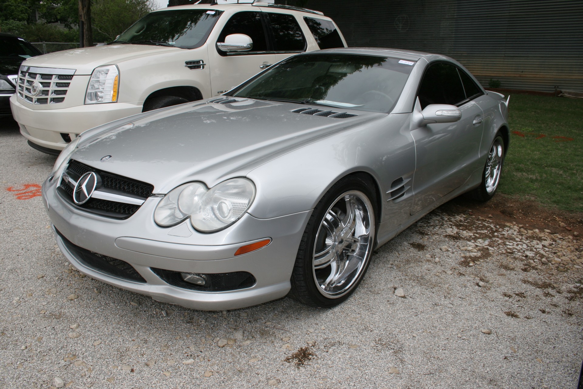 1st Image of a 2005 MERCEDES-BENZ SL-CLASS SL500