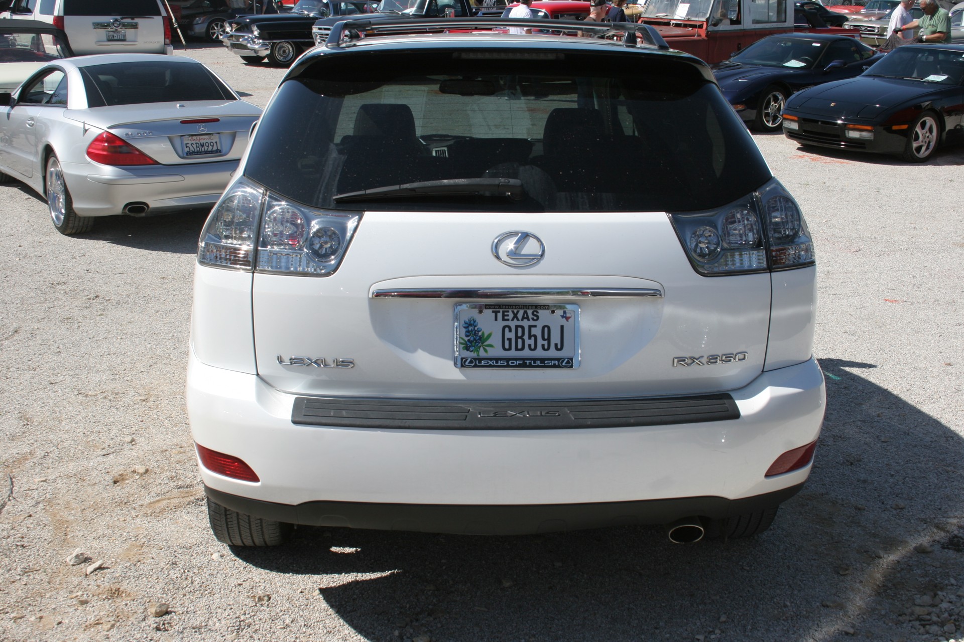 3rd Image of a 2008 LEXUS RX350 SUV