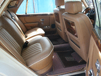 Image 4 of 8 of a 1988 ROLLSROYCE SILVER SPUR