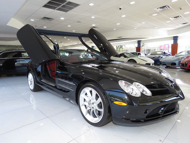 1st Image of a 2005 MERCEDES BENZ SLR MCLAREN