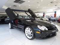 Image 2 of 6 of a 2005 MERCEDES BENZ SLR MCLAREN