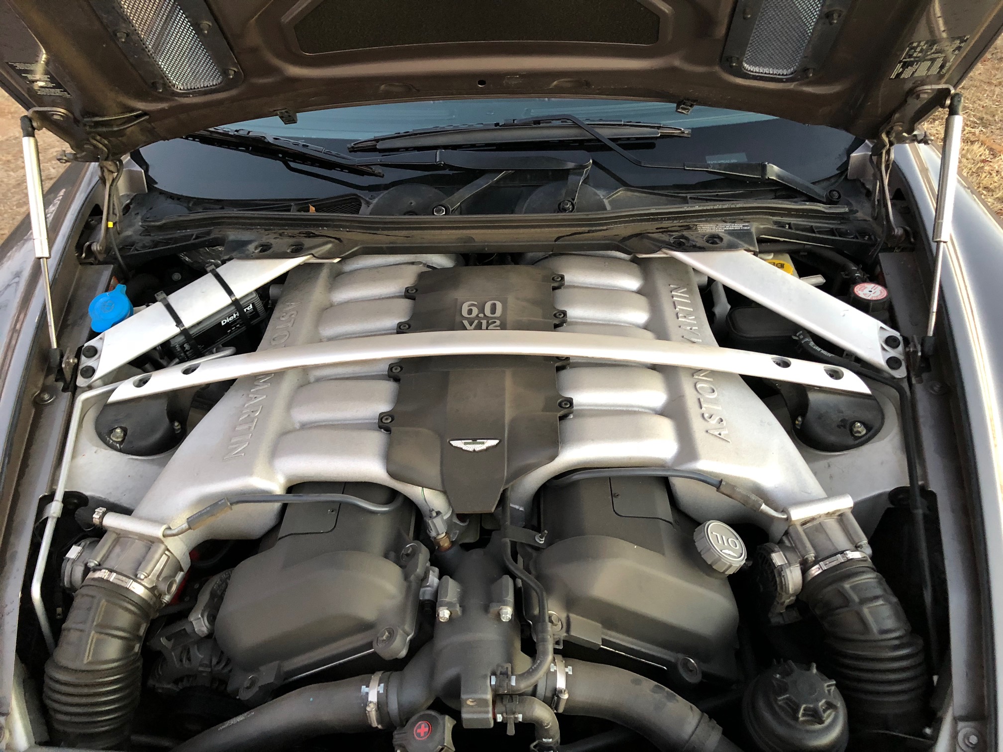 10th Image of a 2005 ASTON MARTIN DB9