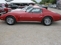 Image 4 of 9 of a 1977 CHEVROLET CORVETTE