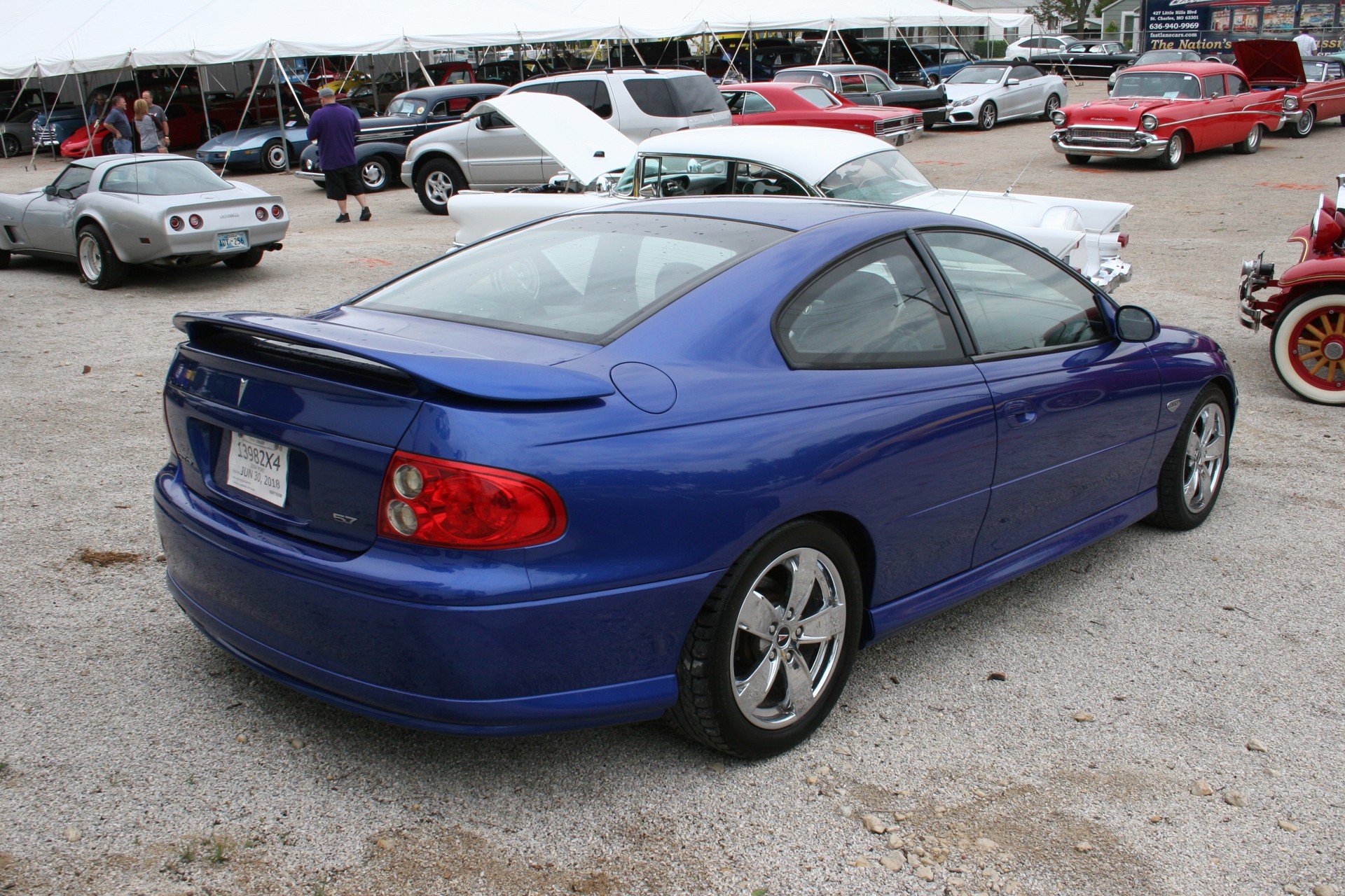 3rd Image of a 2004 PONTIAC GTO