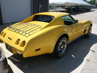 Image 4 of 7 of a 1976 CHEVROLET CORVETTE