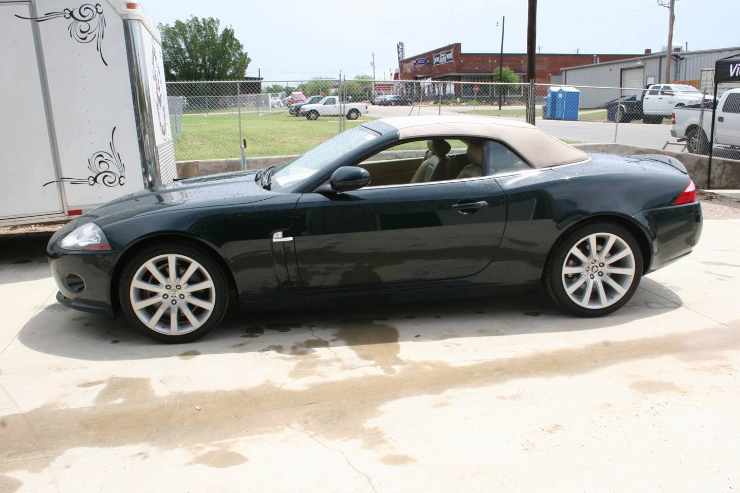 2nd Image of a 2007 JAGUAR XK