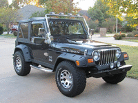 Image 2 of 10 of a 2005 JEEP WRANGLER RUBICON