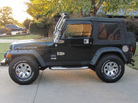 Image 3 of 10 of a 2005 JEEP WRANGLER RUBICON