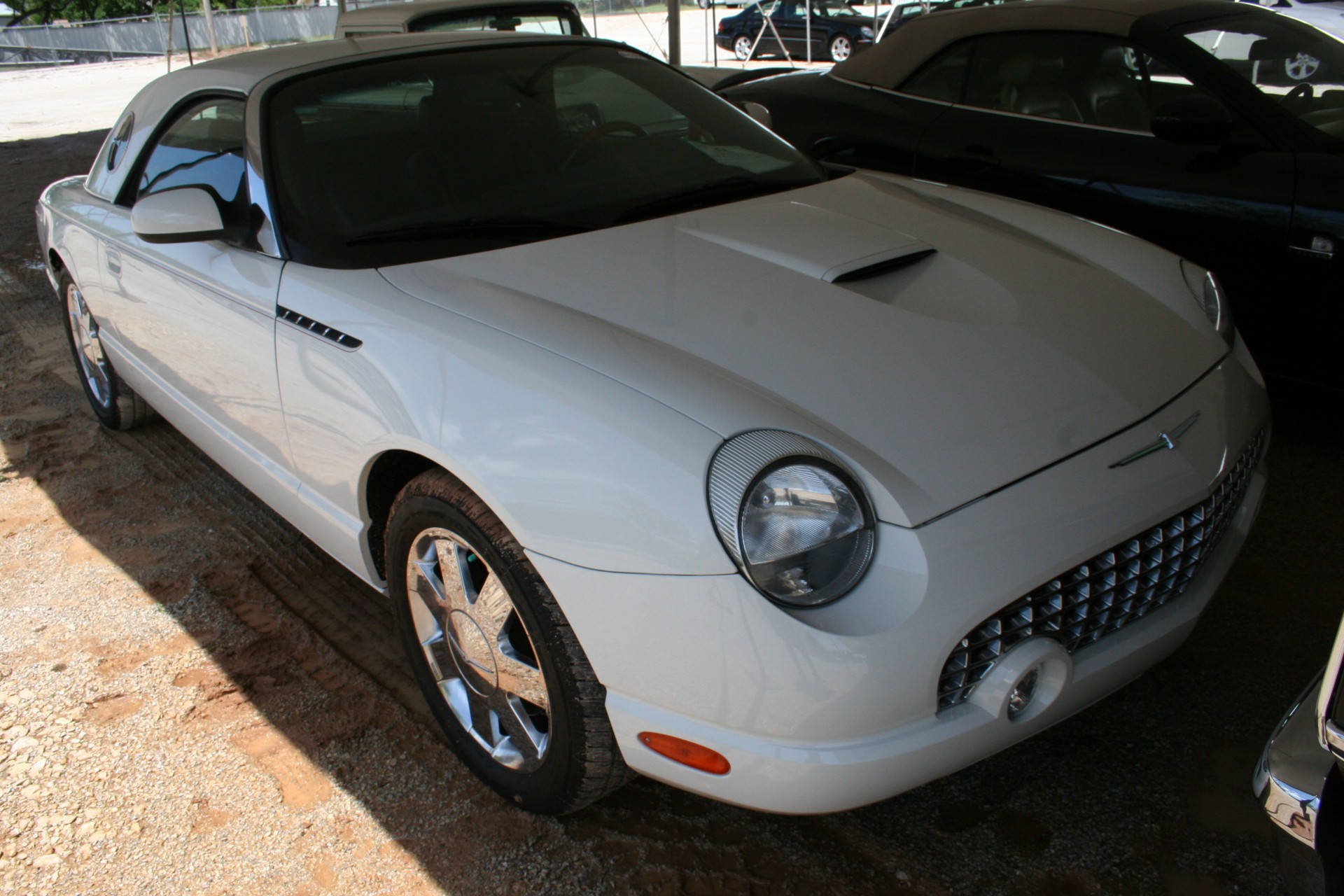 1st Image of a 2002 FORD THUNDERBIRD