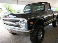 Image 2 of 8 of a 1970 CHEVROLET K-10 EDITION