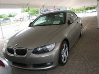 Image 2 of 10 of a 2008 BMW 3 SERIES 328I