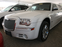 Image 1 of 13 of a 2005 CHRYSLER 300 LIMO