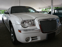 Image 2 of 13 of a 2005 CHRYSLER 300 LIMO