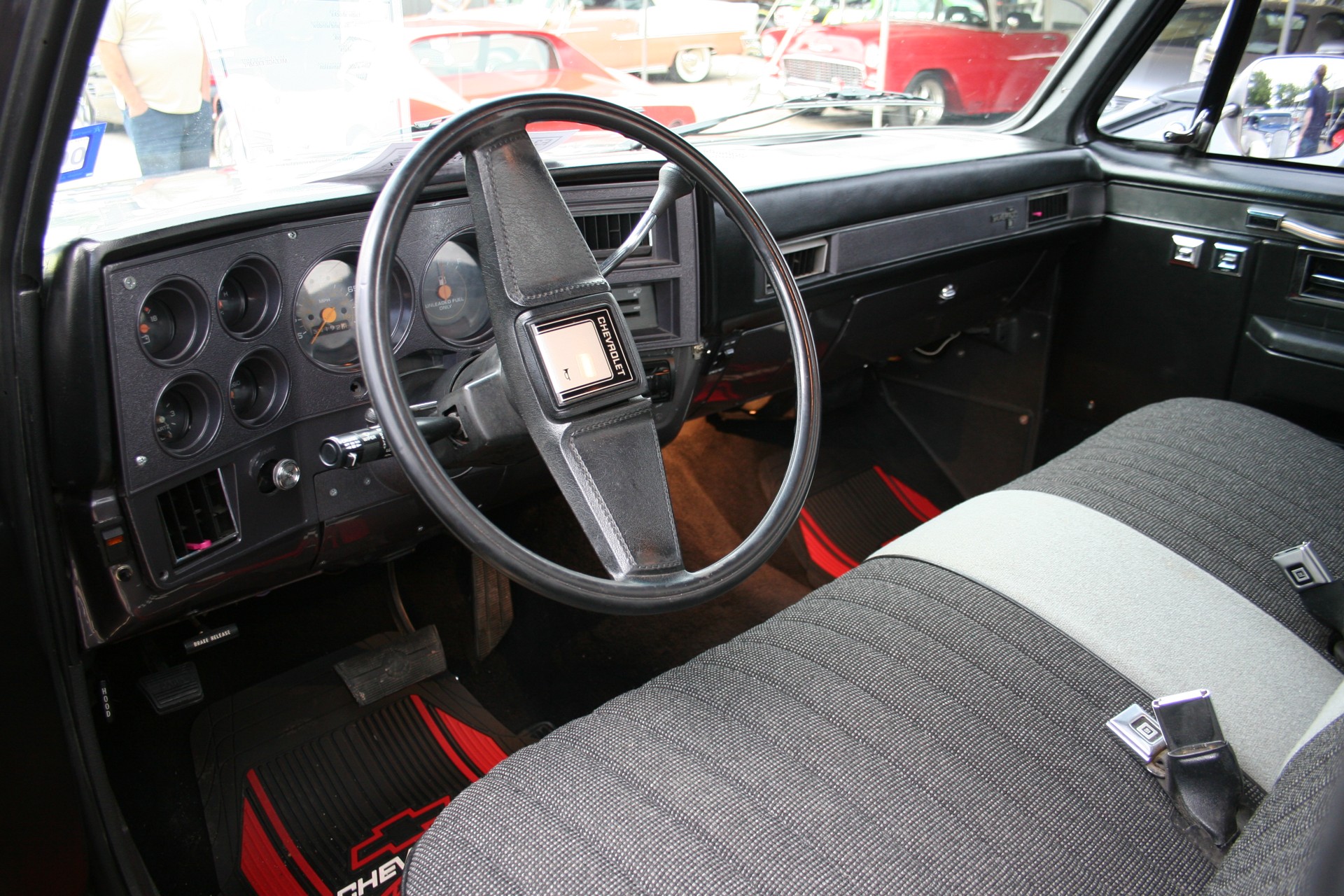 5th Image of a 1986 CHEVROLET C10