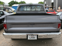 Image 4 of 8 of a 1986 CHEVROLET C10