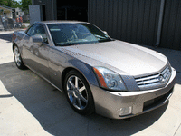 Image 2 of 9 of a 2005 CADILLAC XLR ROADSTER