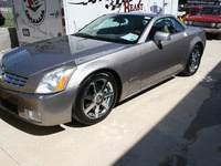 Image 3 of 9 of a 2005 CADILLAC XLR ROADSTER