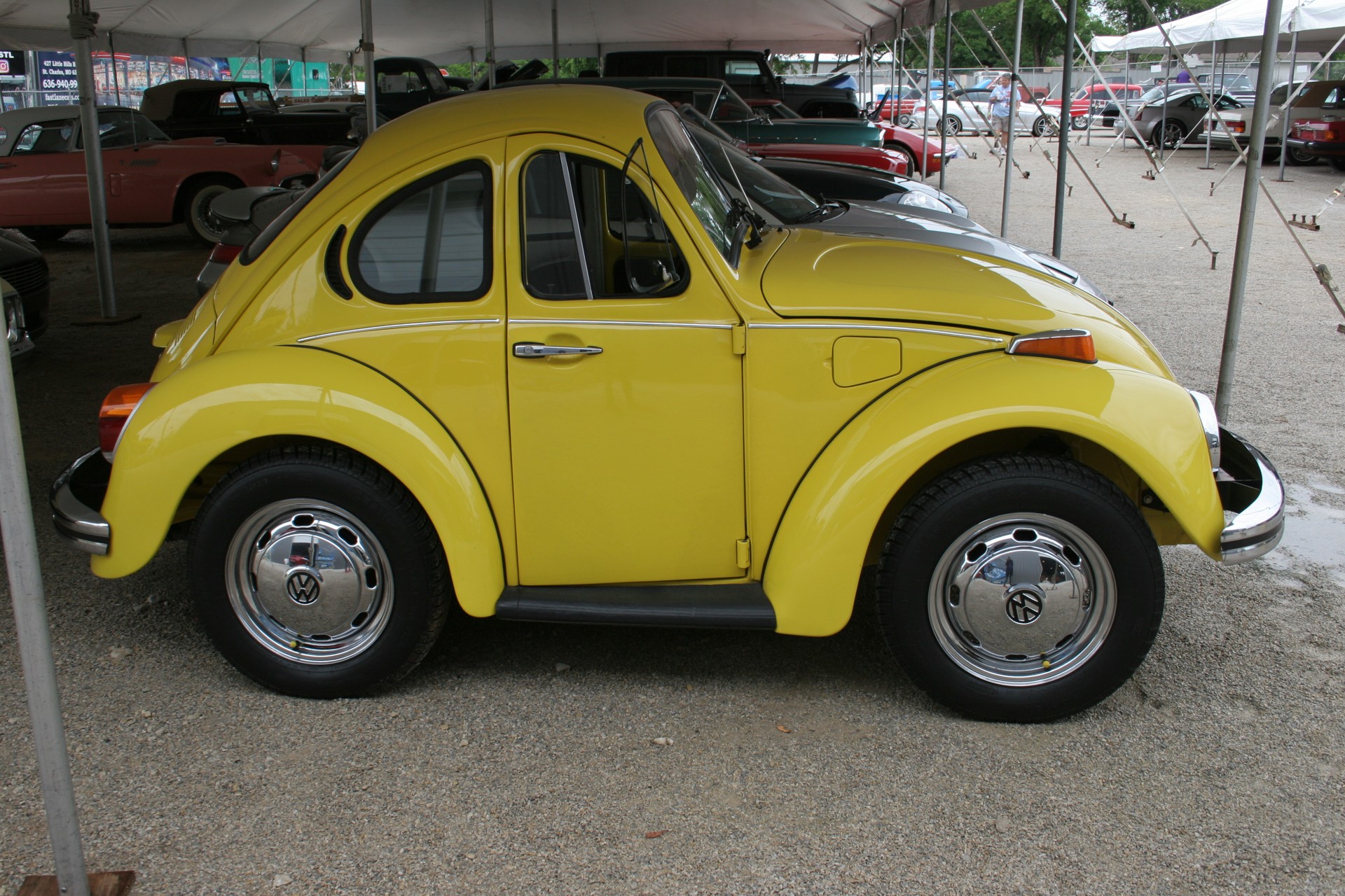 2nd Image of a 1974 VOLKSWAGEN SHORTY