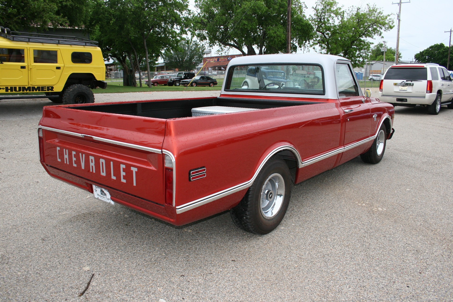 3rd Image of a 1968 CHEVROLET C10