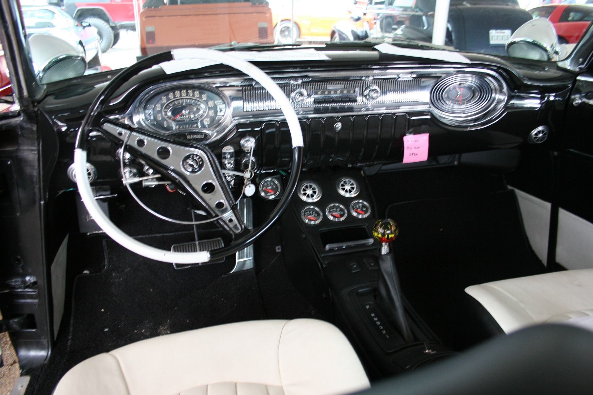 2nd Image of a 1953 LINCOLN CAPRI