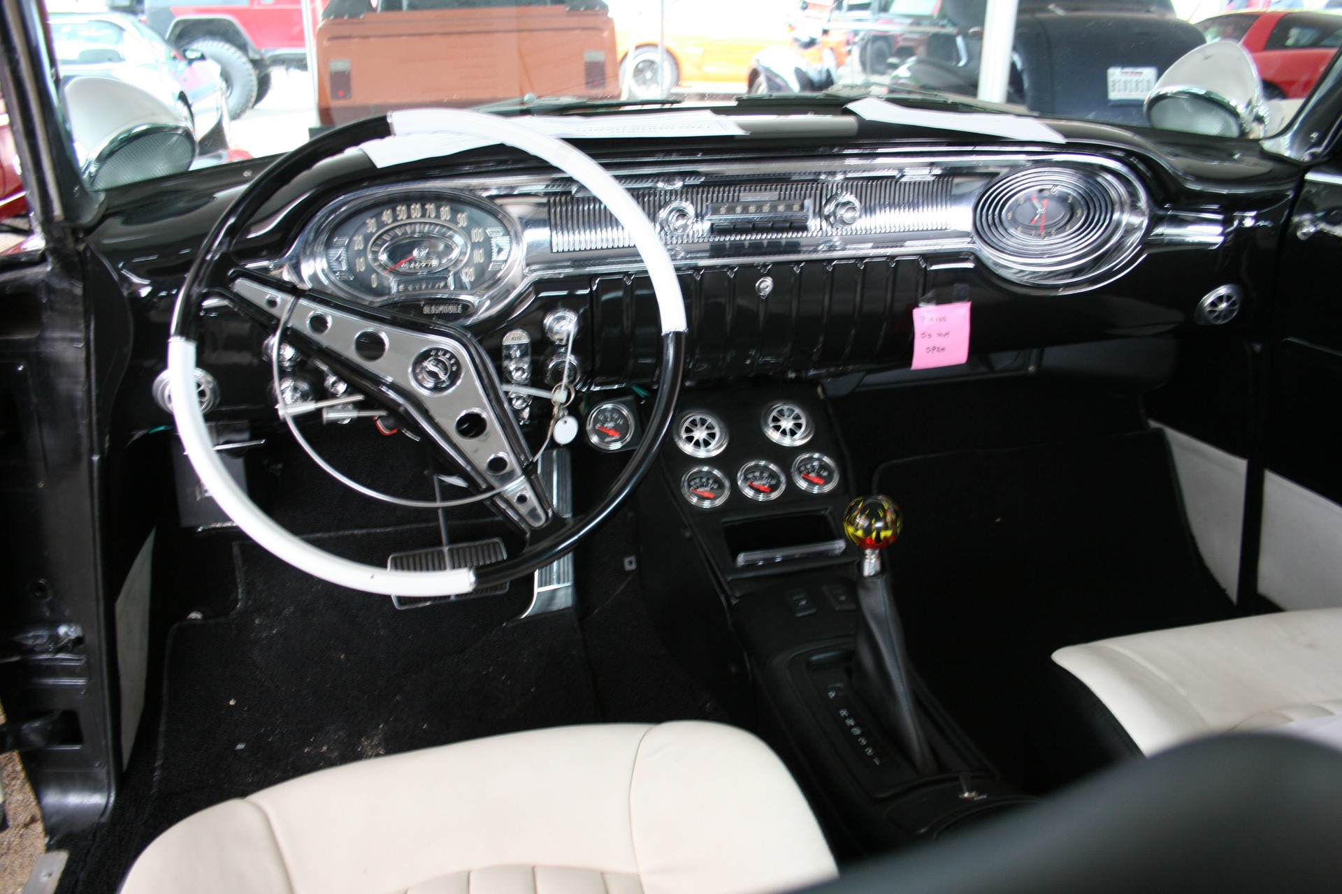 2nd Image of a 1953 LINCOLN CAPRI