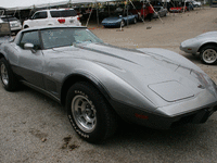 Image 2 of 8 of a 1978 CHEVROLET CORVETTE