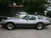 Image 3 of 8 of a 1978 CHEVROLET CORVETTE