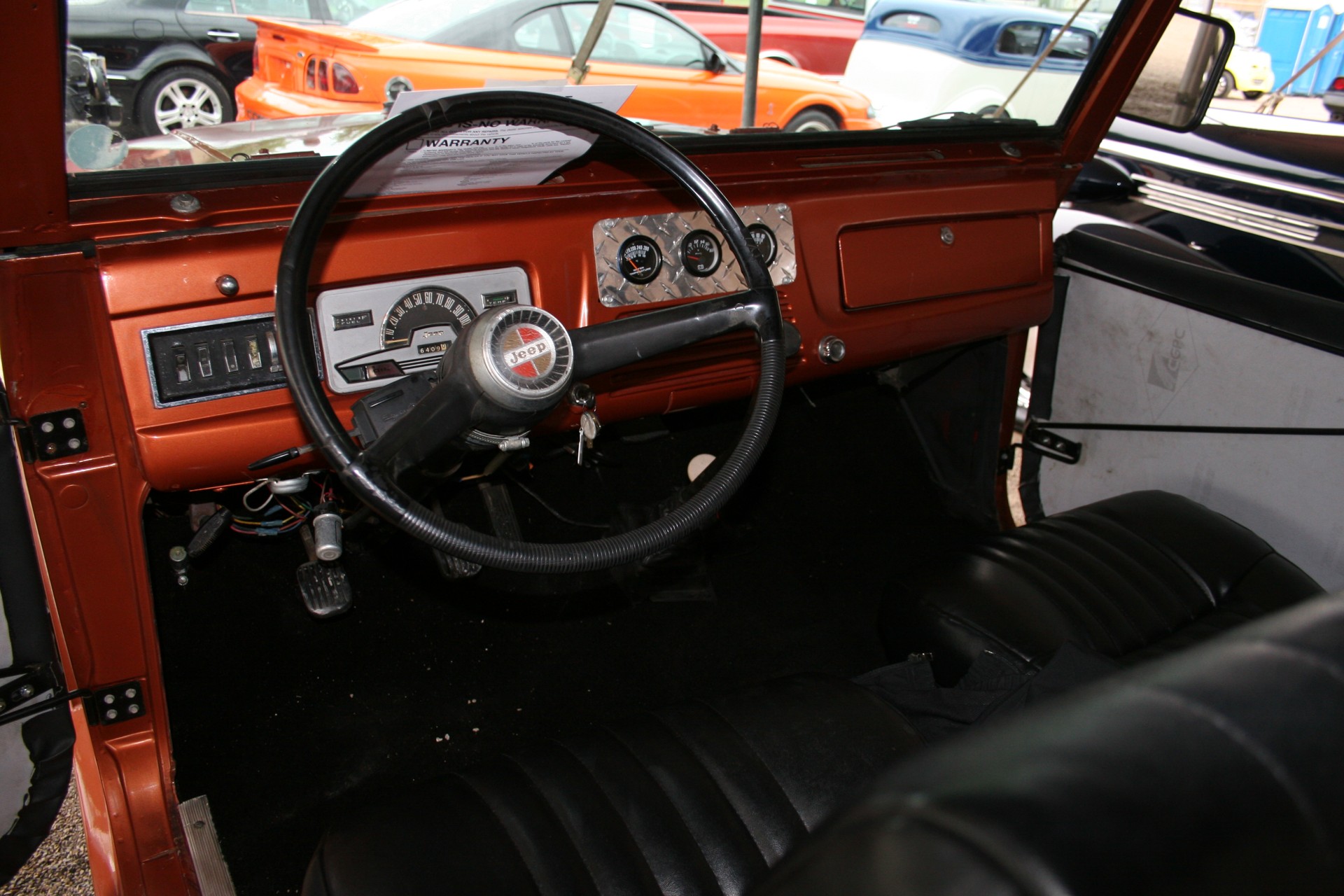 3rd Image of a 1969 JEEP COMMANDO