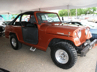 Image 2 of 9 of a 1969 JEEP COMMANDO