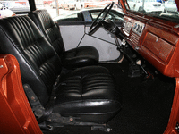 Image 7 of 9 of a 1969 JEEP COMMANDO