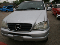 Image 1 of 9 of a 2000 MERCEDES-BENZ M-CLASS ML320