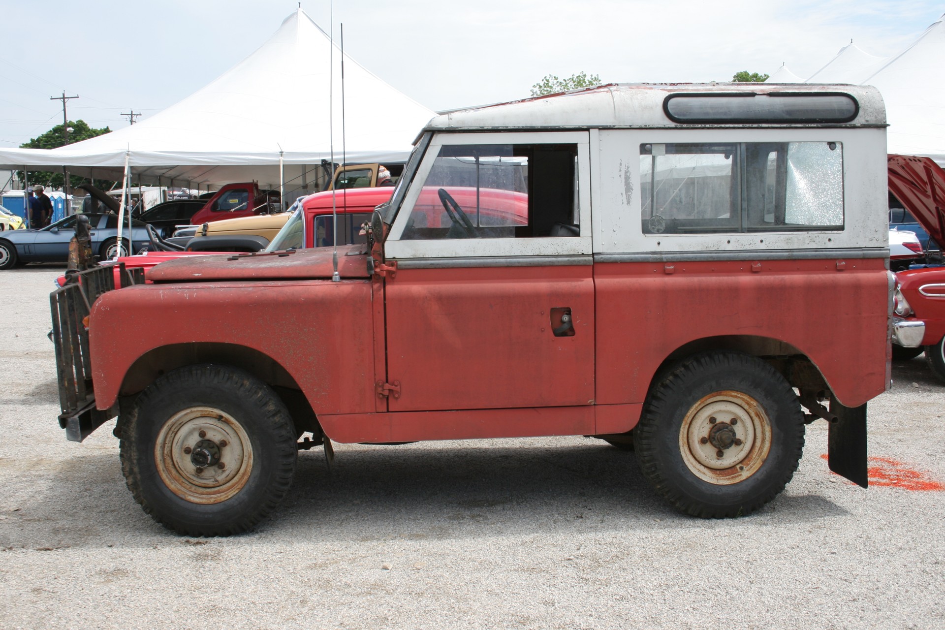 2nd Image of a 1966 LANDROVER SERIES2