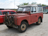 Image 2 of 9 of a 1966 LANDROVER SERIES2