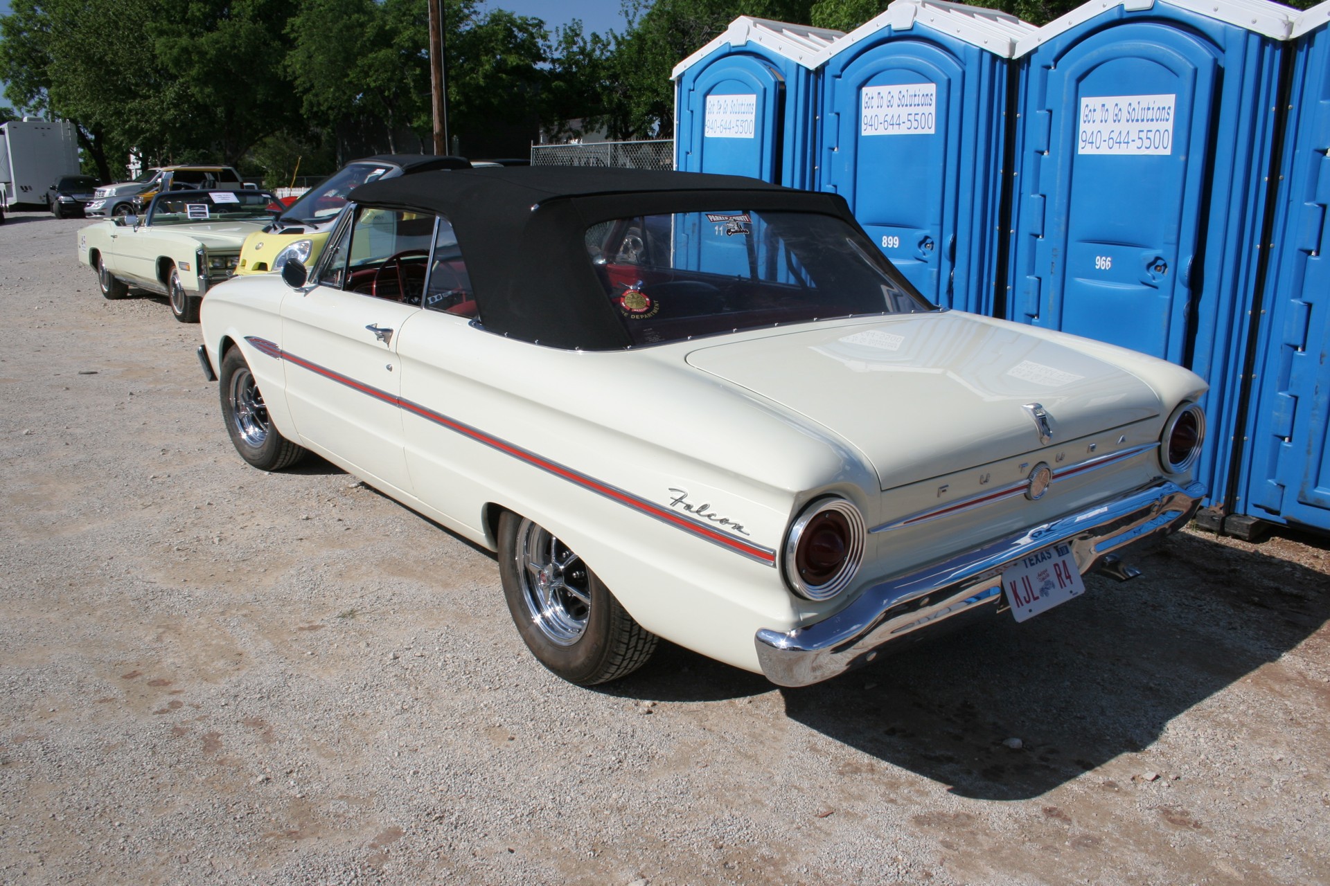 3rd Image of a 1963 FORD FALCON