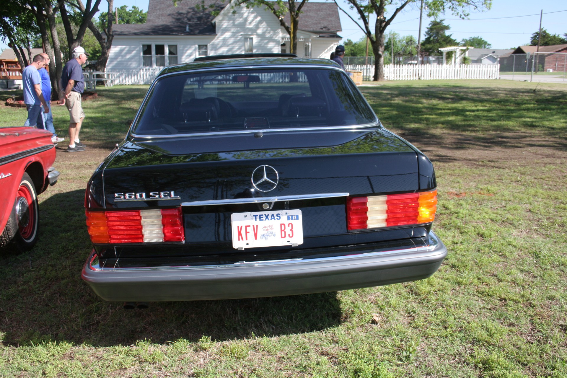 3rd Image of a 1990 MERCEDES-BENZ 560 560SEL