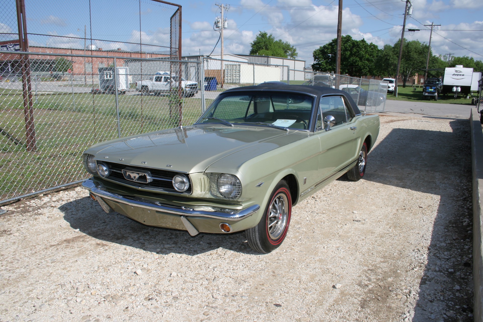 1st Image of a 1966 FORD MUSTANG