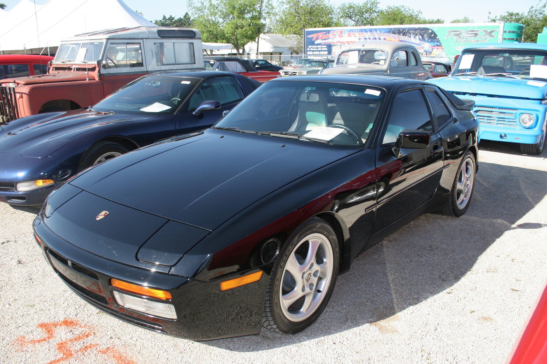 1st Image of a 1988 PORSCHE 944 TURBO