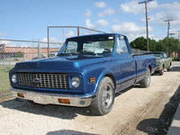 Image 2 of 9 of a 1971 CHEVROLET PICKUP