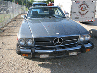 Image 1 of 9 of a 1989 MERCEDES-BENZ 560SL