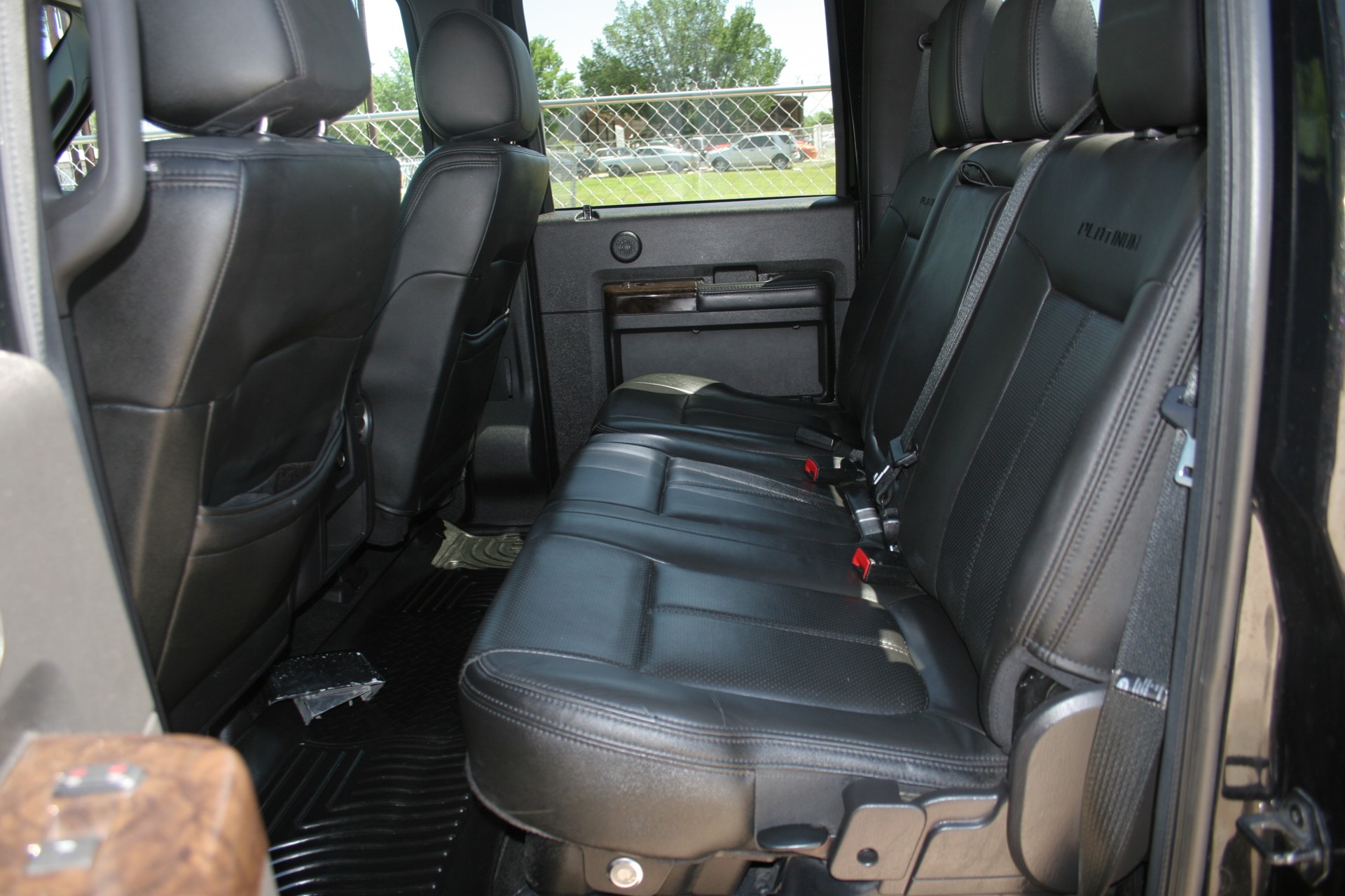 7th Image of a 2013 FORD F-250 SUPER DUTY