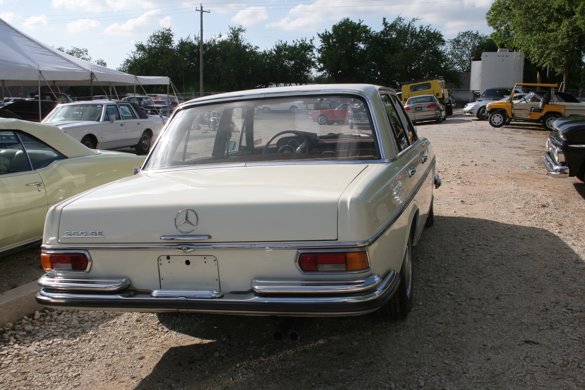 4th Image of a 1966 MERCEDES BENZ 250SE