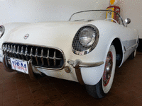 Image 3 of 11 of a 1954 CHEVROLET CORVETTE