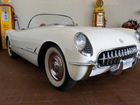 Image 4 of 11 of a 1954 CHEVROLET CORVETTE