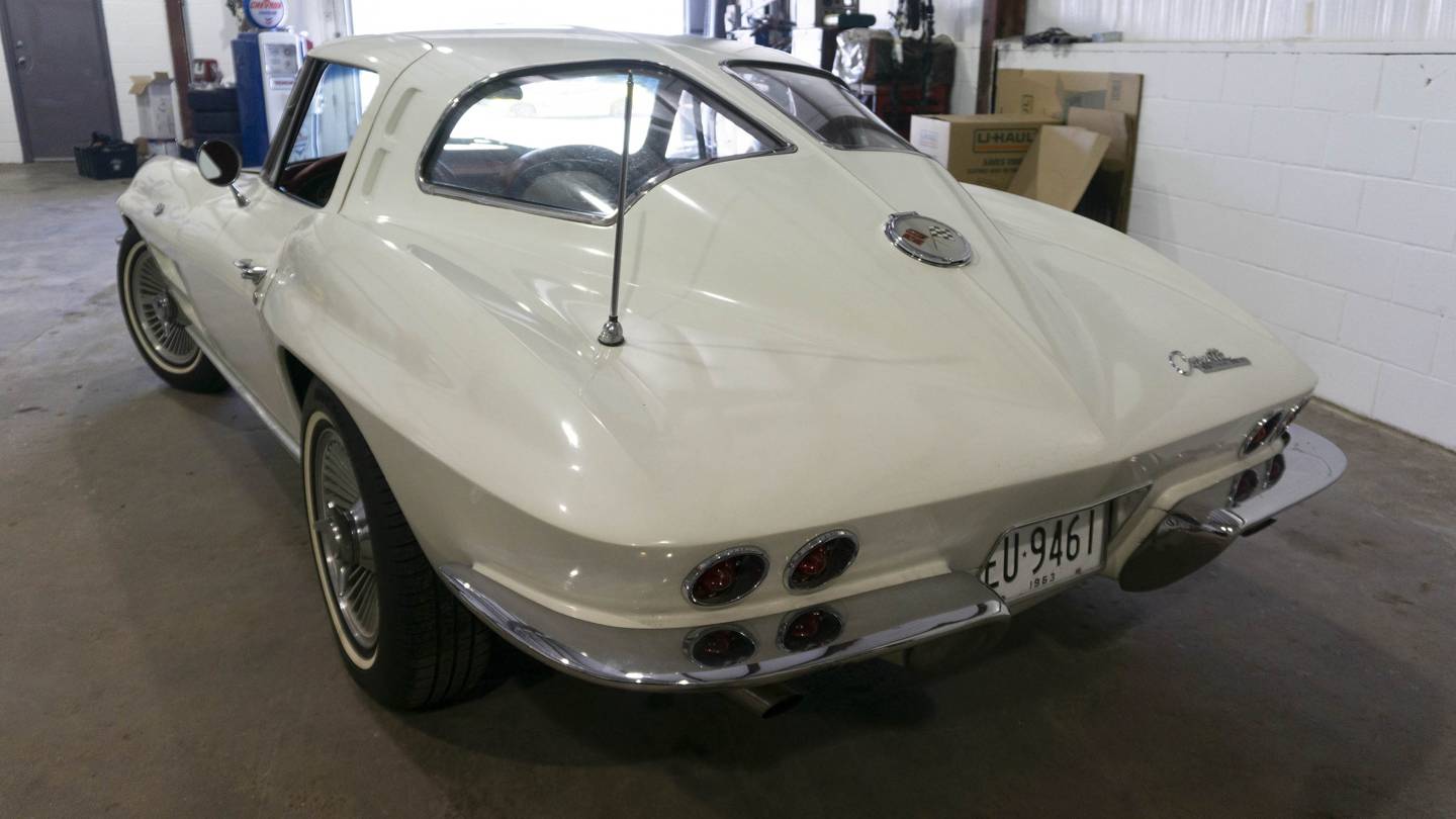 4th Image of a 1963 CHEVROLET CORVETTE