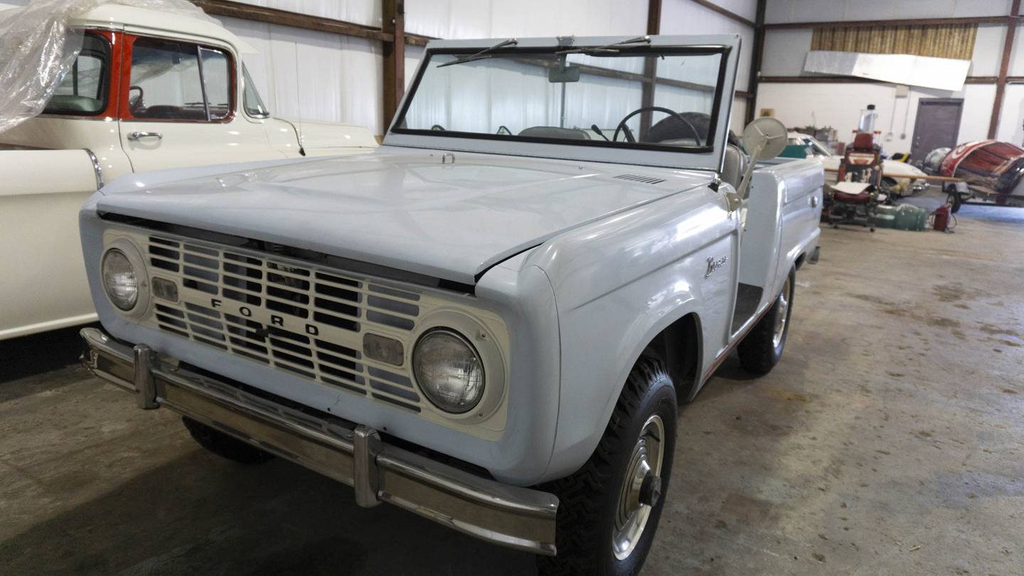 0th Image of a 1966 FORD BRONCO UTE