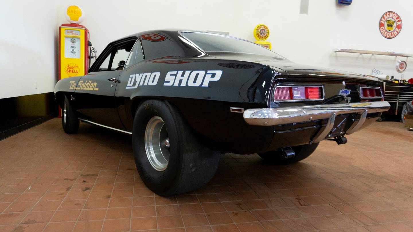 2nd Image of a 1969 CHEVROLET CAMARO COPO