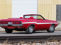 Image 10 of 19 of a 1970 DODGE CHALLENGER
