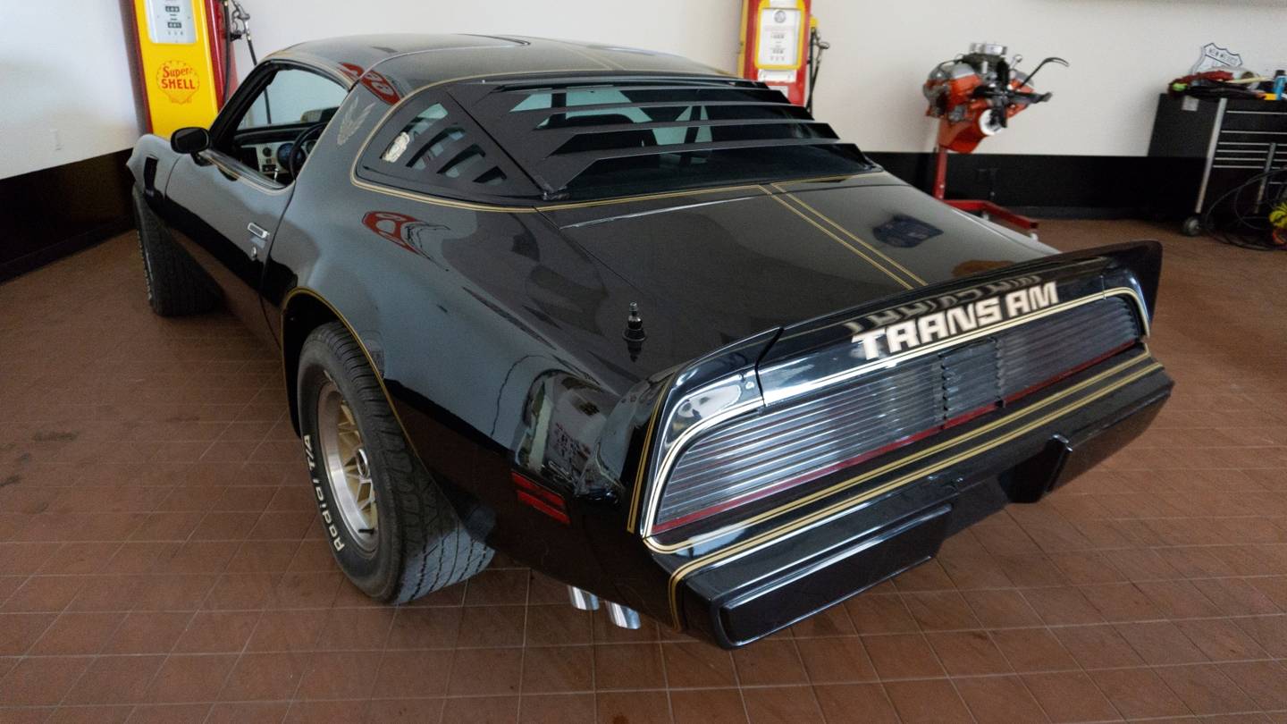 2nd Image of a 1979 PONTIAC TRANS AM