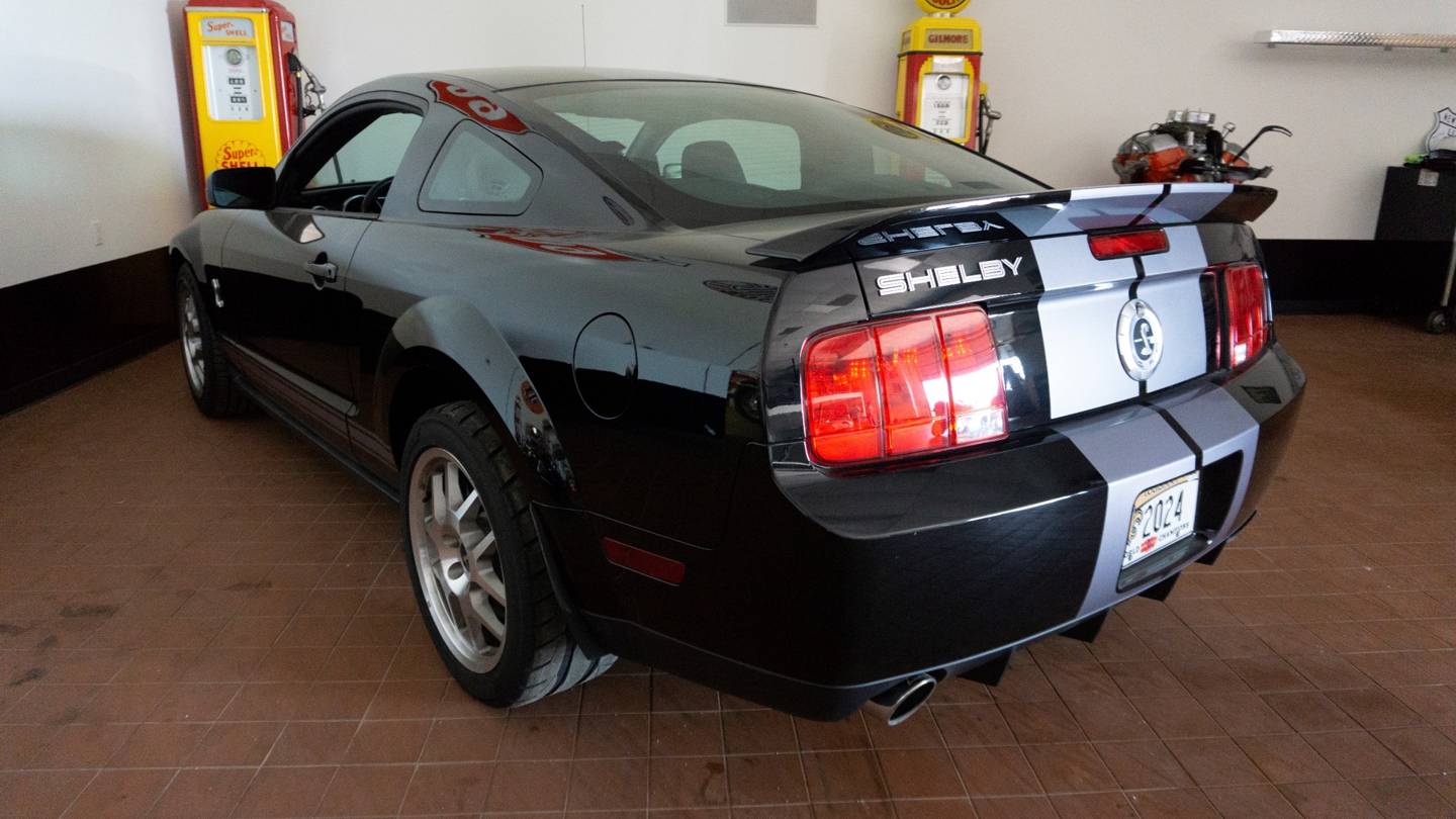 1st Image of a 2007 FORD MUSTANG SHELBY GT500