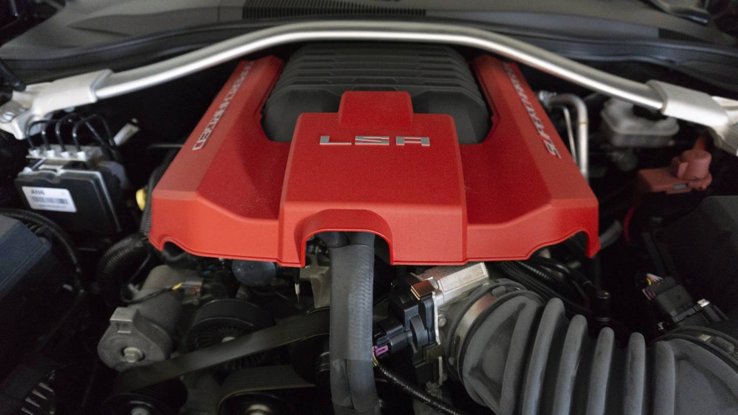 5th Image of a 2012 CHEVROLET CAMARO ZL1